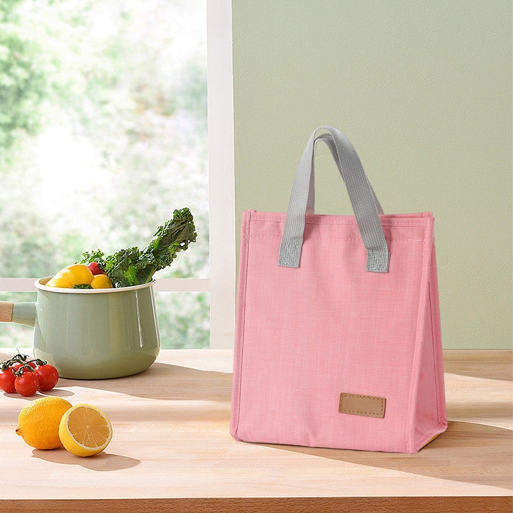 Bolsa térmica Personalizada 6 litros em Oxford com fechamento em velcro, alças de mão e plaquinha fixa