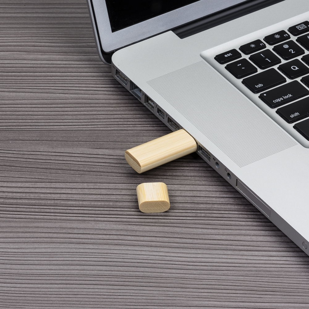Pen Drive Bambu 4GB Personalizado com Tampa Magnética